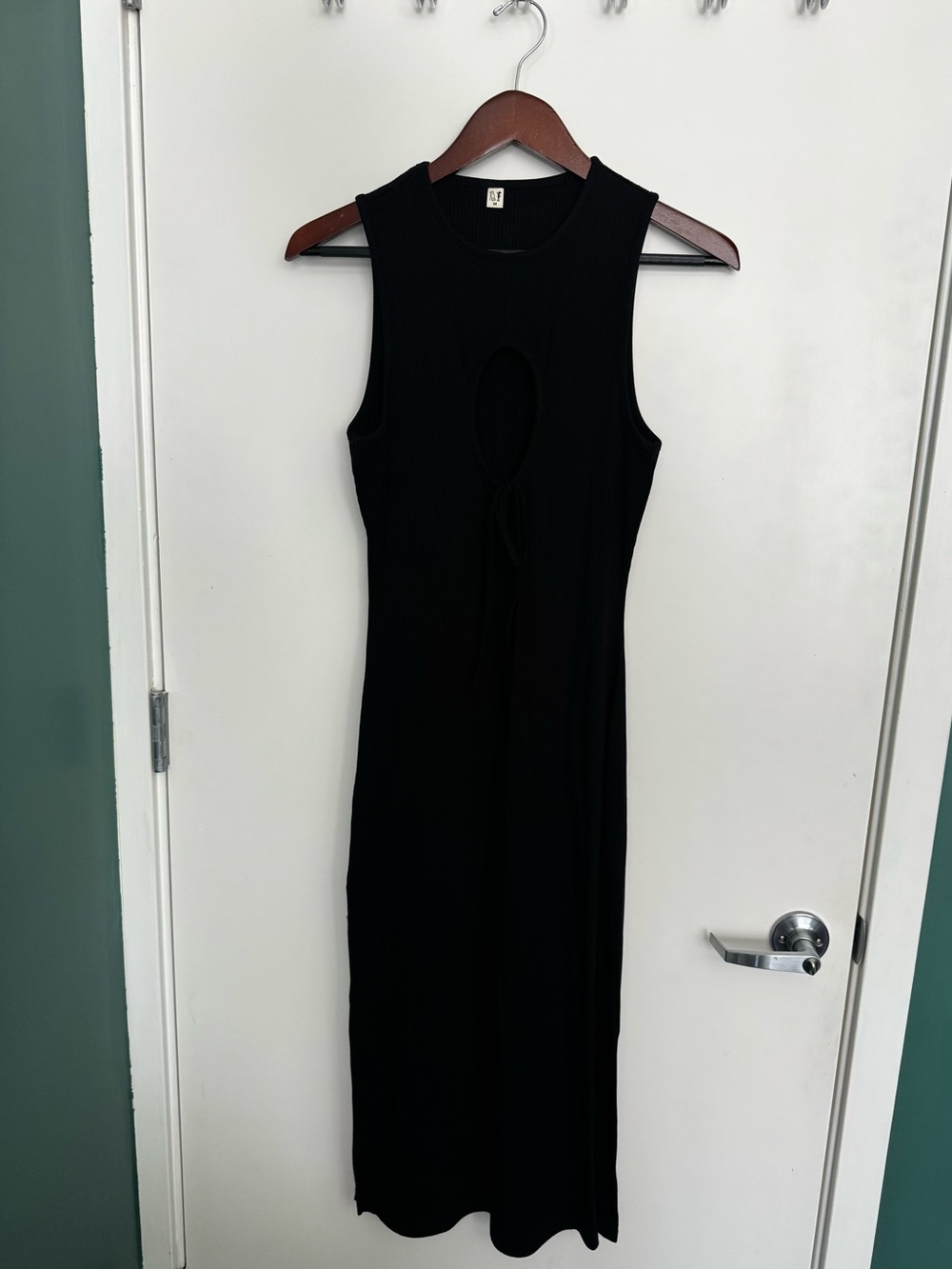 Fashion Brand Company Black Cutout Midi Dress - Picture 6 of 8